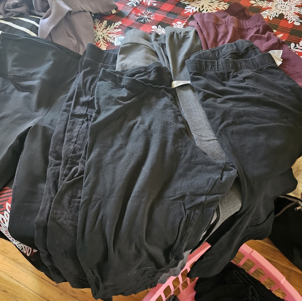 Lot of old navy leggings 7 pairs